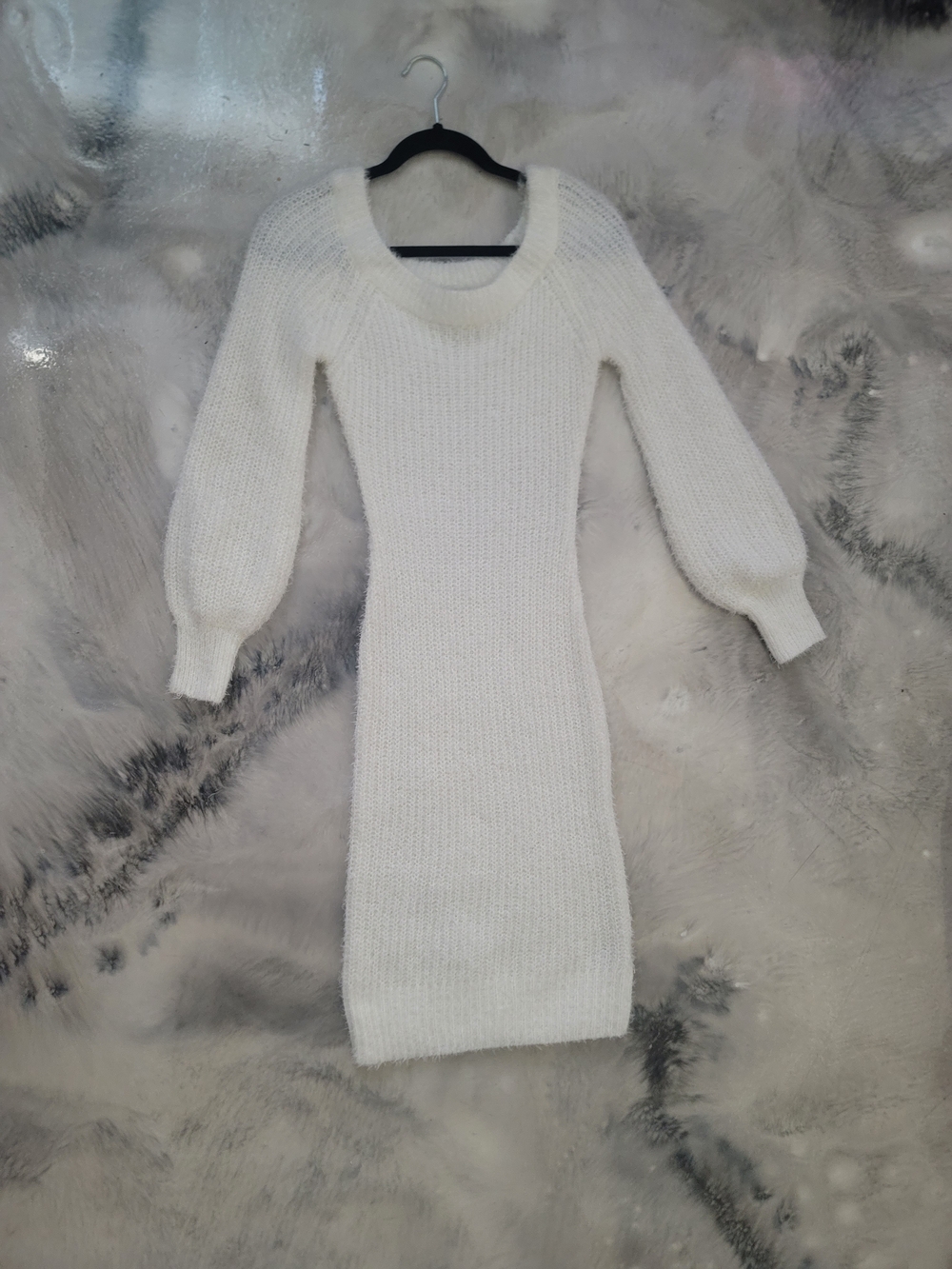 Almost Famous Ivory Fuzzy Knit Sweater